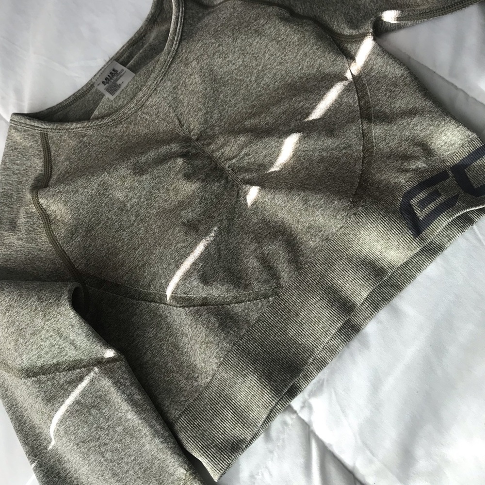 ECHT Apparel Arise Scrunch Crop Top- Khaki